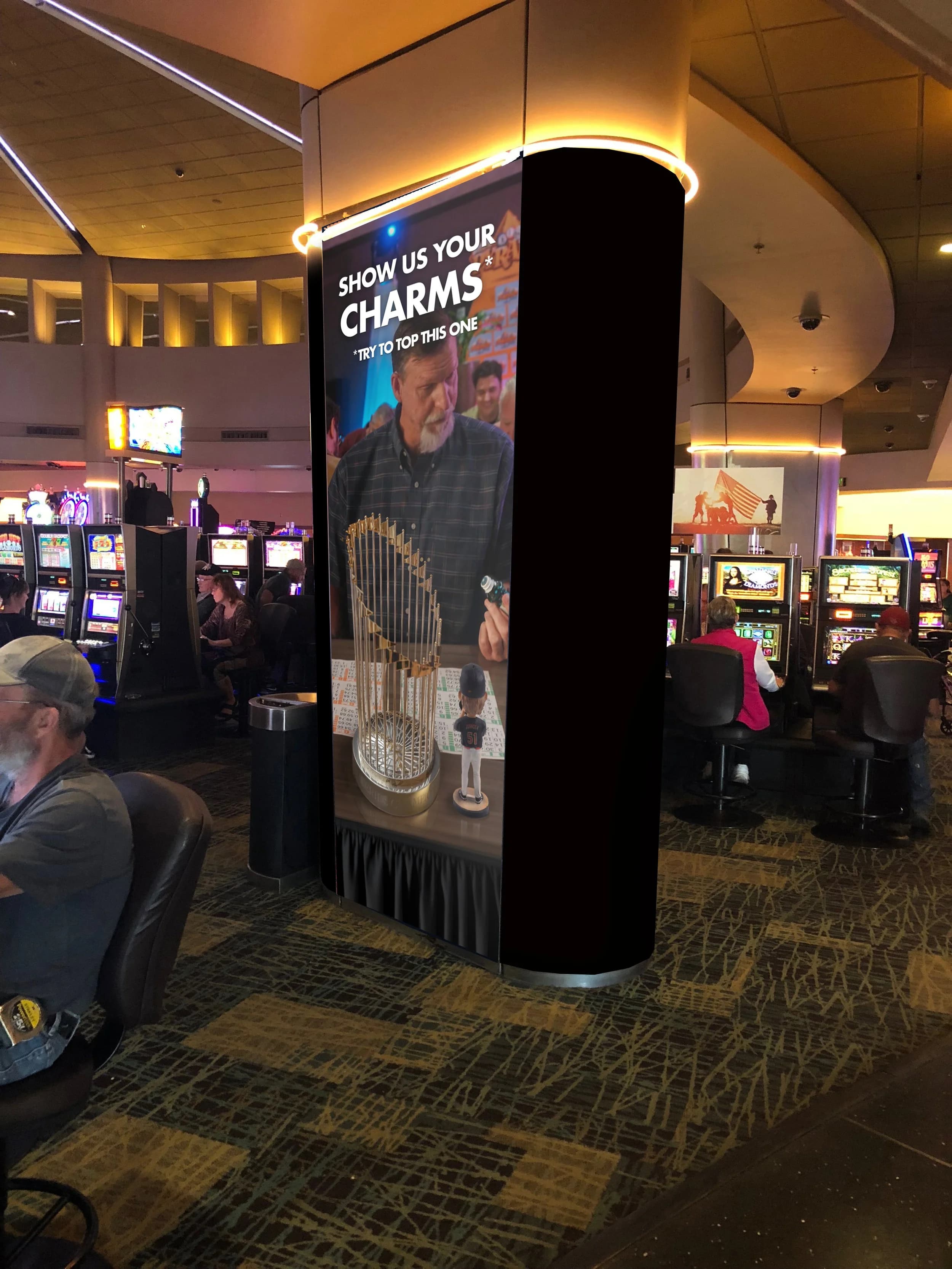 Pillar wrap environmental mockup